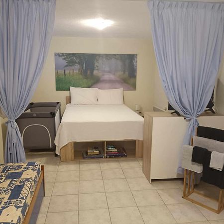 ニキティ Georgia'S Houseヴィラ エクステリア 写真